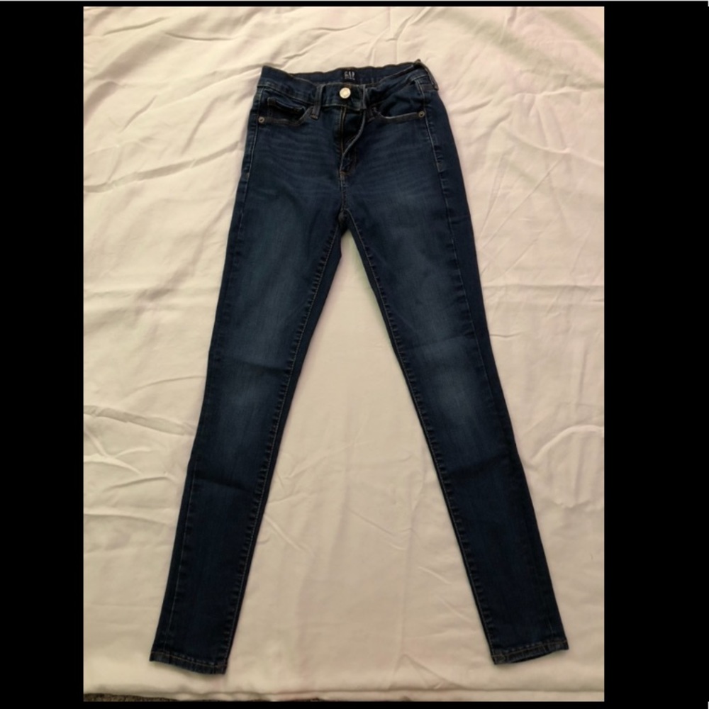 Gap Jeans